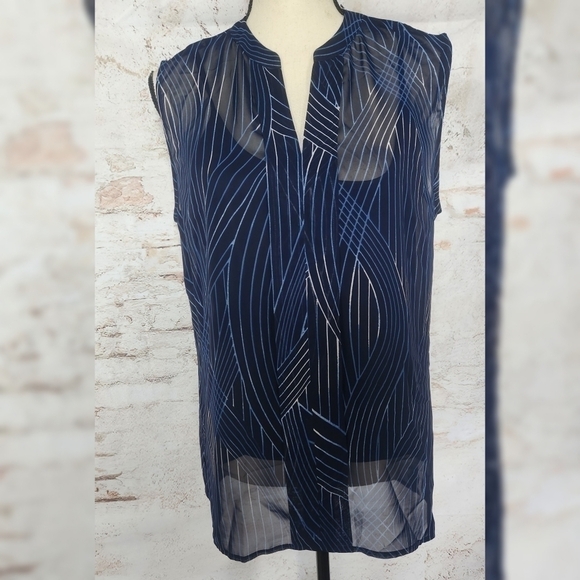 Investments Top Sz L - Picture 1 of 4